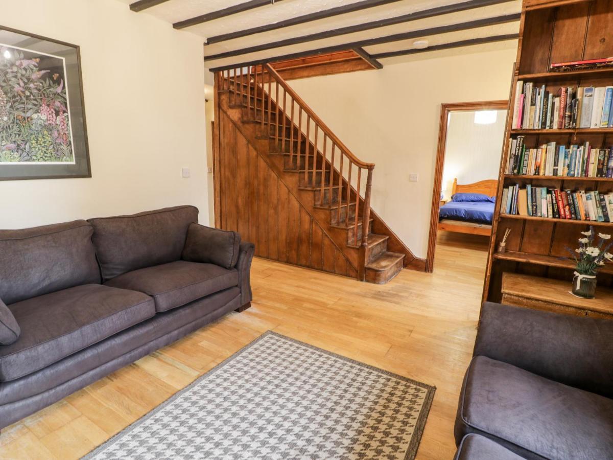 Ddol Helyg Farmhouse Llanrug Bagian luar foto
