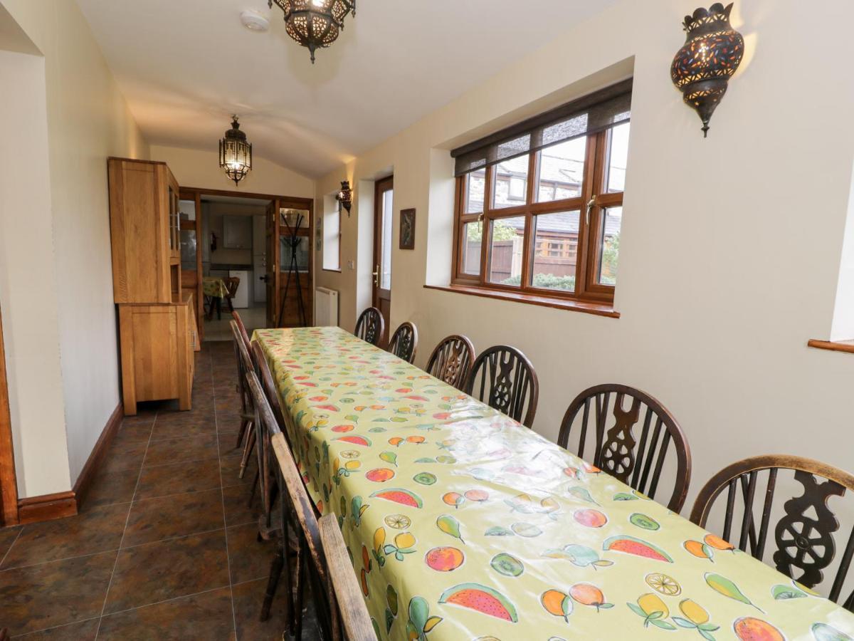 Ddol Helyg Farmhouse Llanrug Bagian luar foto